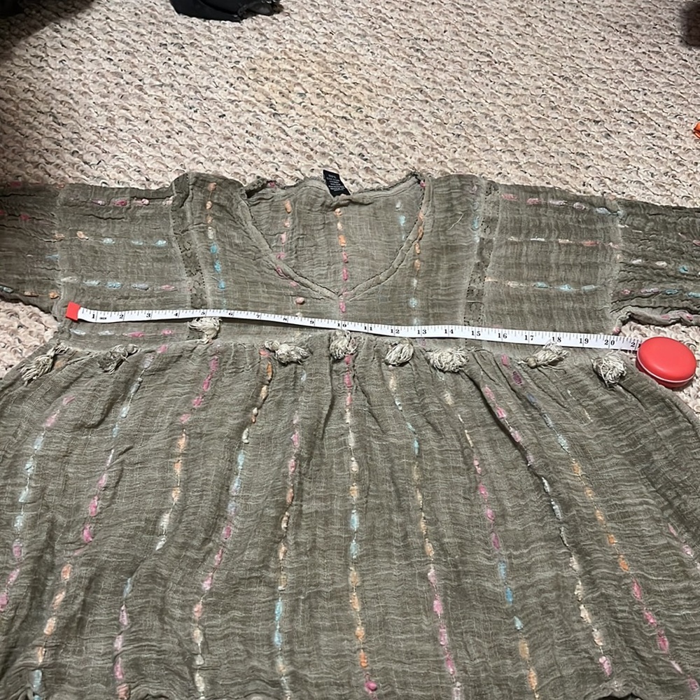 Sacred Threads Top - image 5